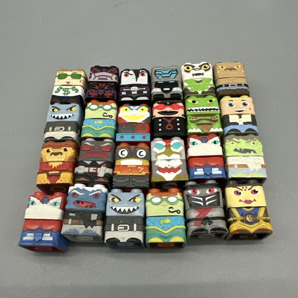 Sick Bricks Lot (24) By Spin Masters Assorted Characters Figures